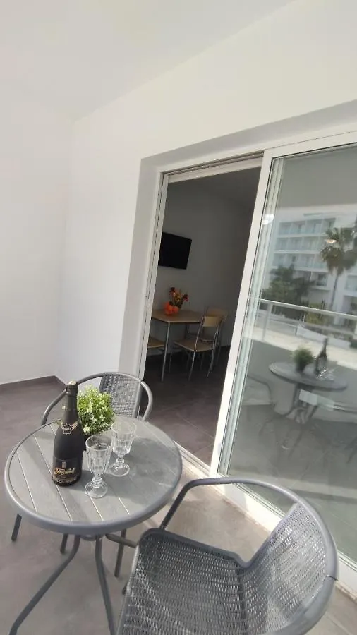 Nissi Avenue Studio Ajía Nápa