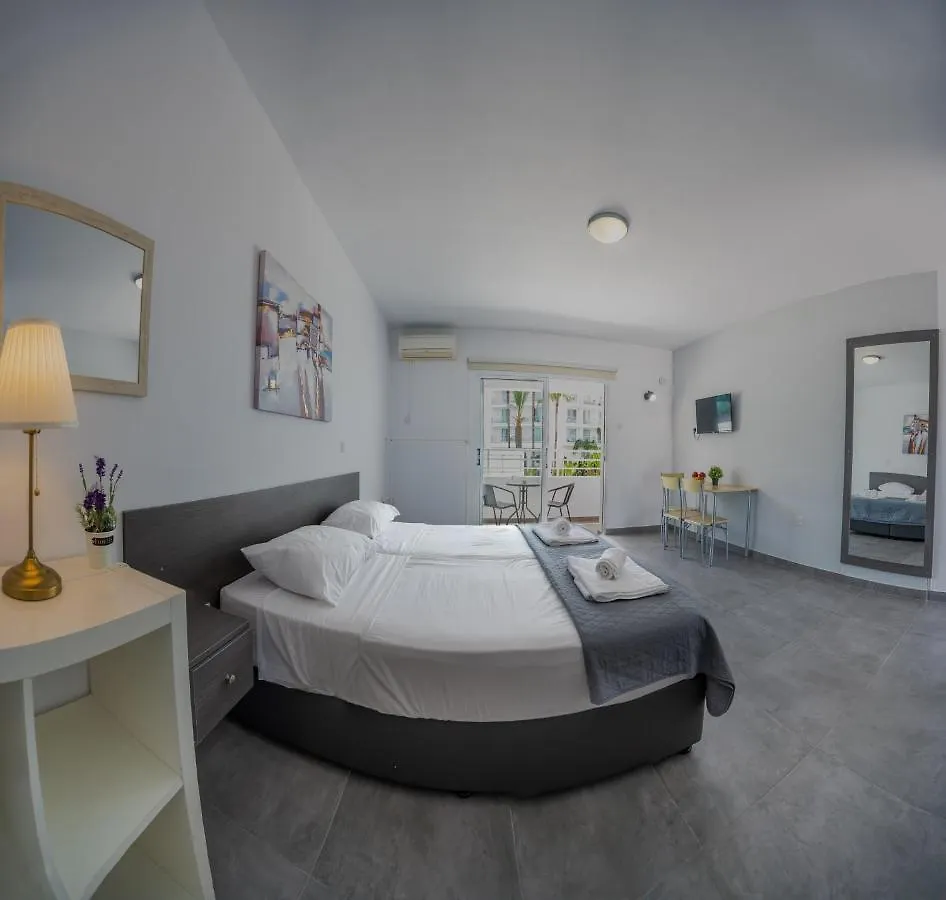 Nissi Avenue Studio Ajía Nápa